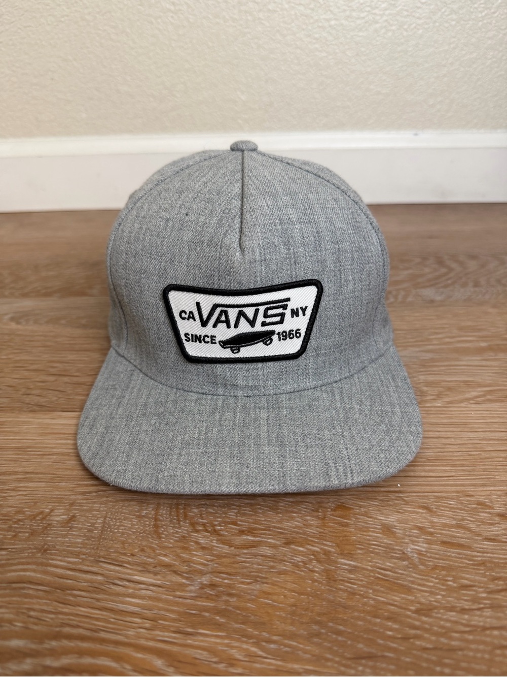 Vans Off The Wall Wool Blend Gray Snapback Cap Hat, OS